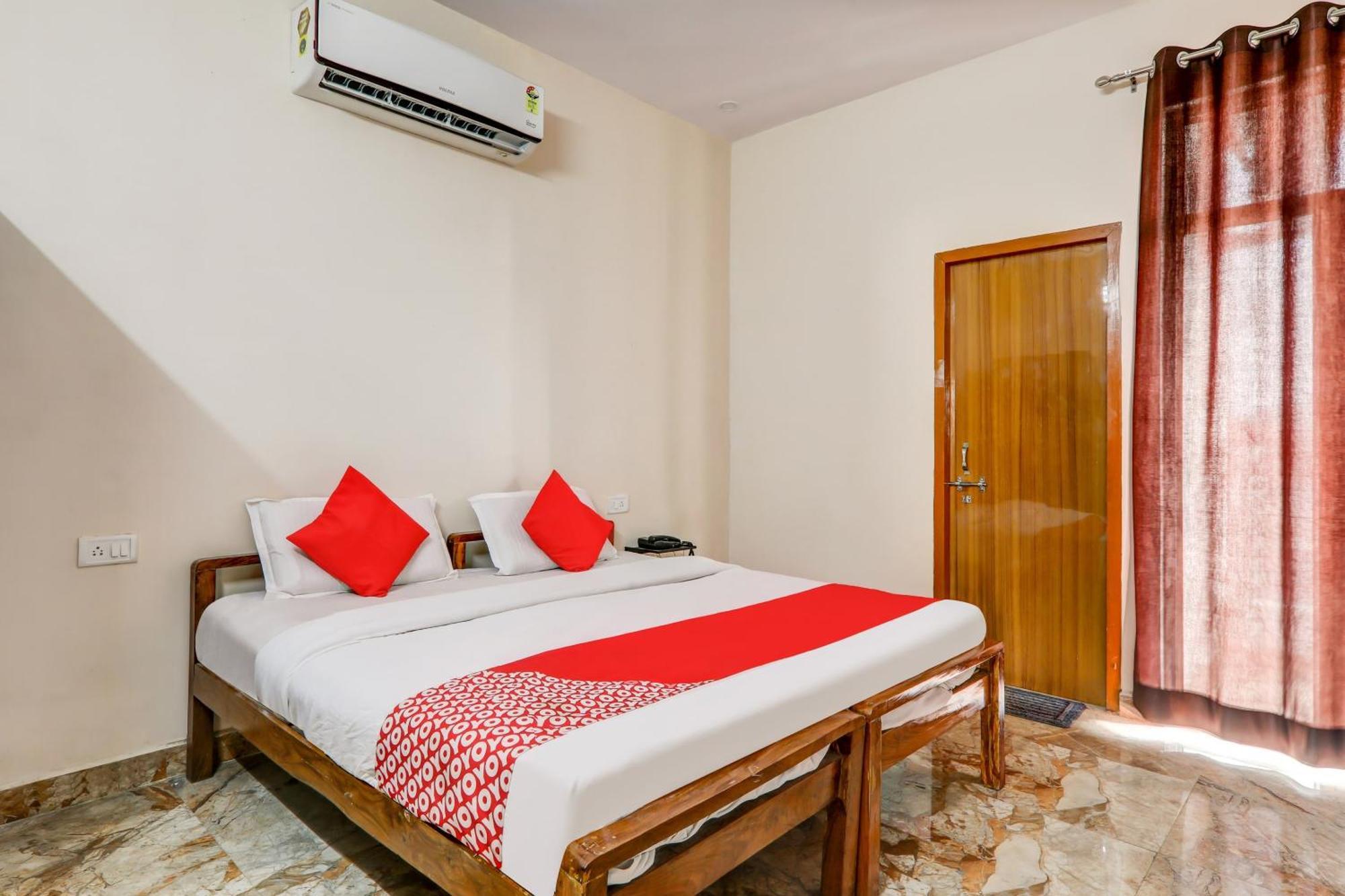 Oyo Flagship Raghuvar Palace Hotell Lucknow Eksteriør bilde