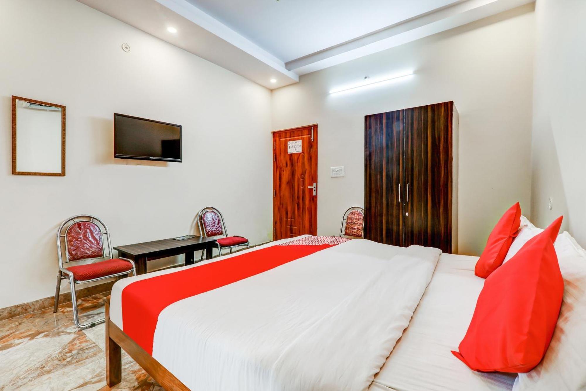 Oyo Flagship Raghuvar Palace Hotell Lucknow Eksteriør bilde