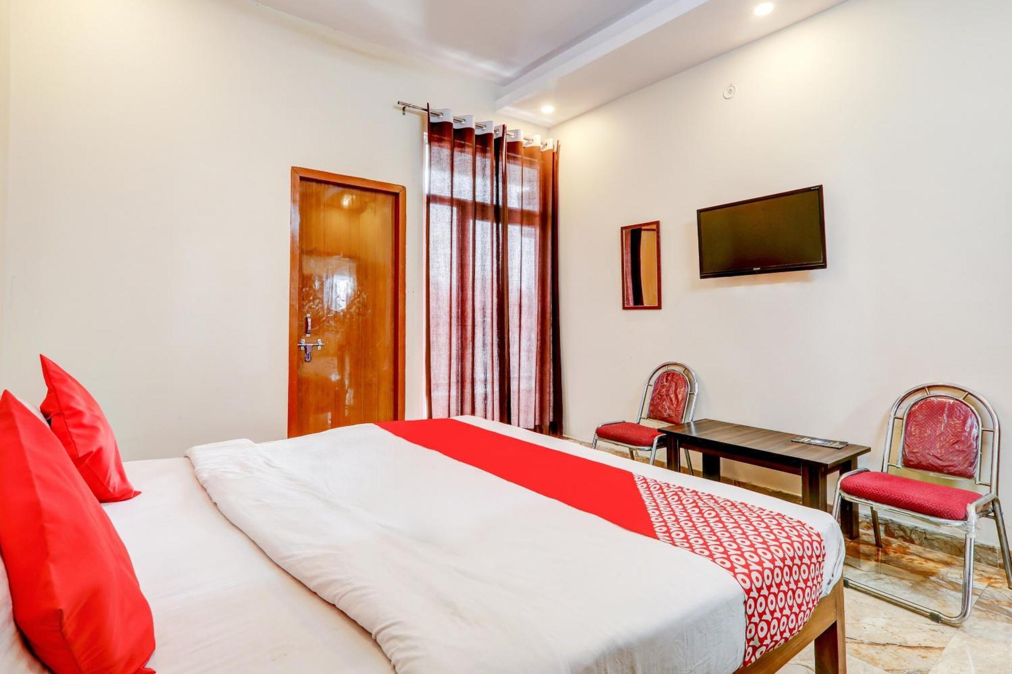 Oyo Flagship Raghuvar Palace Hotell Lucknow Eksteriør bilde